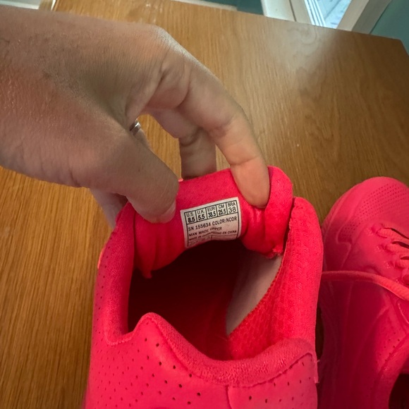 Pink Skecher Sneakers - Picture 5 of 7